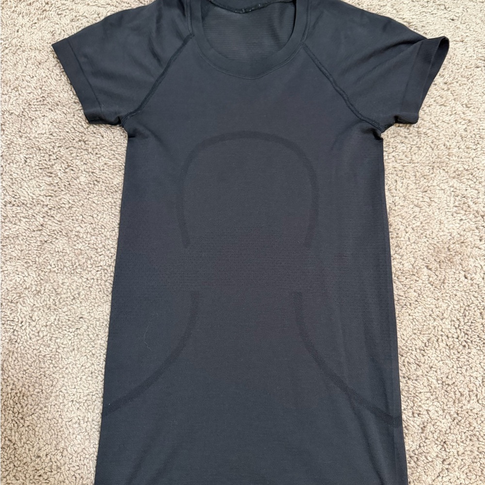 Lululemon Swiftly Tech Short-Sleeve 2.0